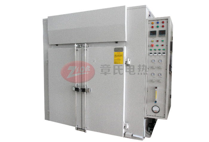 在潮濕環(huán)境下使用工業(yè)烤箱需要注意什么？